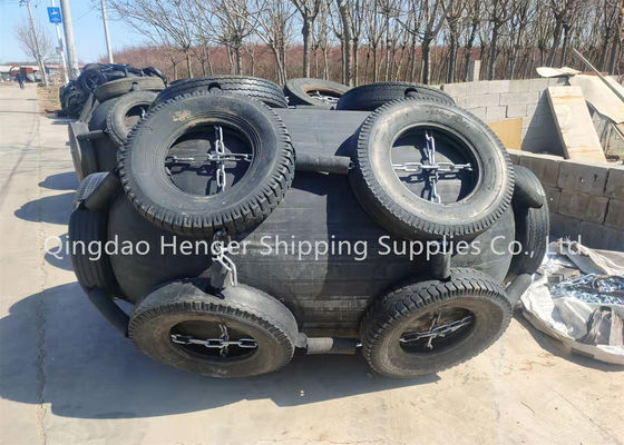 Kualitas Masa Simpan Panjang 24 Bulan Desain Fender Karet Apung Pneumatik Laut 80kpa Menggunakan Umur 10 Tahun pabrik