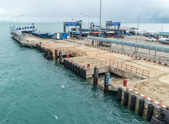 Kualitas Fender Karet Tipe D Kelautan Mudah Dipasang Kuat Tahan Lama Tersedia Ukuran Khusus pabrik