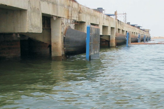 Kualitas Cone Type Marine Ship Rubber Fender Pad, Cone Boat Rubber Fender pabrik