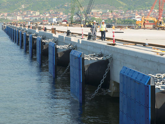 Kualitas Cone Type Marine Ship Rubber Fender Pad, Cone Boat Rubber Fender pabrik