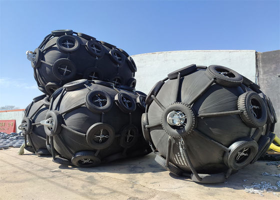 Kualitas Fender Pneumatik Laut Reaksi Rendah untuk Kapal Docking Tipe Yokohama pabrik