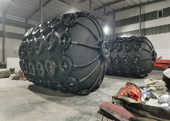 Kualitas Pelampung Karet Pneumatik Tipe Yokohama untuk Perahu atau Kapal pabrik