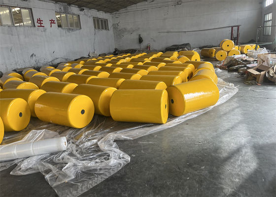 Kualitas Fender yang diisi busa EVA solid polyurethane marine untuk dermaga kapal pabrik