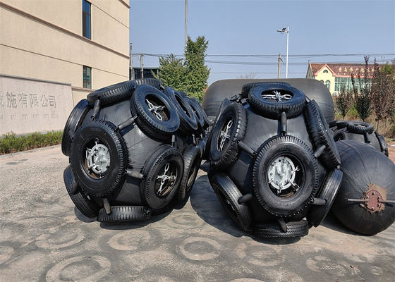 Kualitas Fender karet kembung jenis Yokohama Fender berlabuh kapal laut pabrik