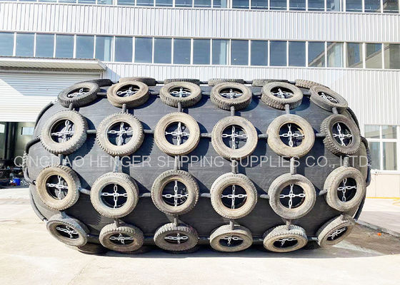 Kualitas 3300x6500mm Pneumatic Rubber Fender ISO17357 Bersertifikat 80Kpa pabrik