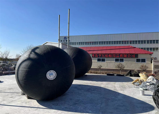 Kualitas Black Rubber Marine Inflatable Fender Berkinerja Tinggi pabrik