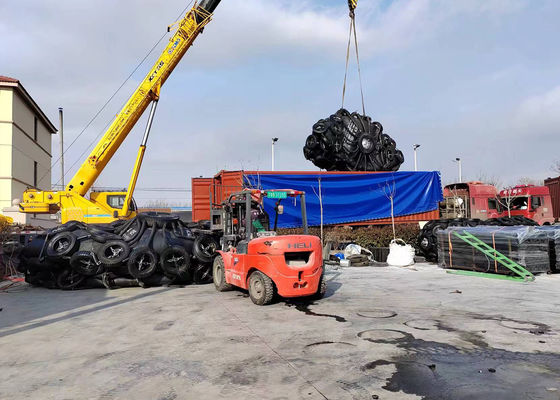 Kualitas Fender karet laut dermaga kapal fender karet pneumatik yokohama pabrik