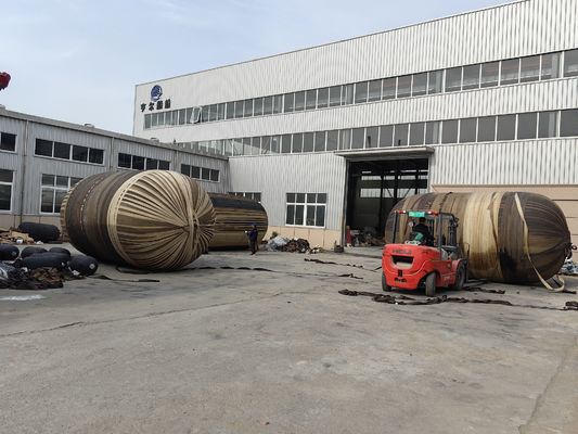 Kualitas 50Kpa 80Kpa Yokohama Fender Karet Laut Tiup STS STD Lumba-lumba Laut pabrik