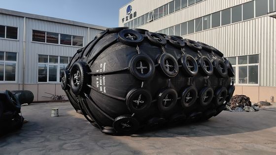 Kualitas Pneumatic Sling And Net Type Marine Rubber Fender pabrik