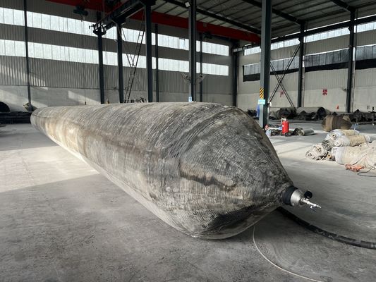 Kualitas Airbag Laut Peluncuran Kapal Aman Halus dengan Bahan Dalam Karet Nilon Panjang 5m-24m pabrik