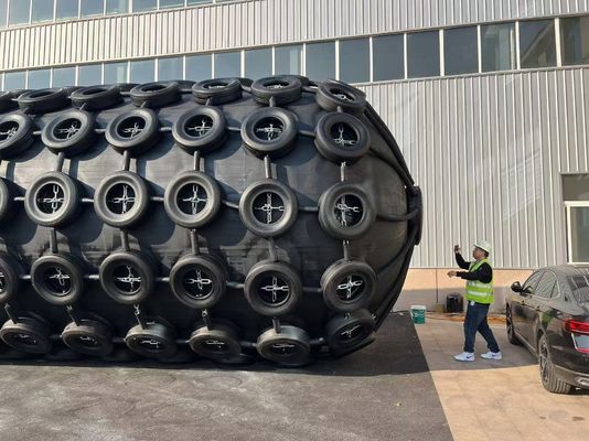 Kualitas Karet Tekanan Tinggi Karet Pneumatik / Yokohama Fenders pabrik