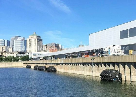 Kualitas Yokohama Jenis Marine Rubber Fender Ukuran Disesuaikan Dengan Gaya Reaksi Lembut pabrik