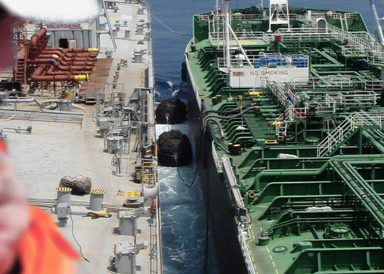 Kualitas 0,05Mpa 0,08Mpa Inflatable Marine Rubber Fenders, Good Air Tightness Floating Dock Rubber Fenders pabrik