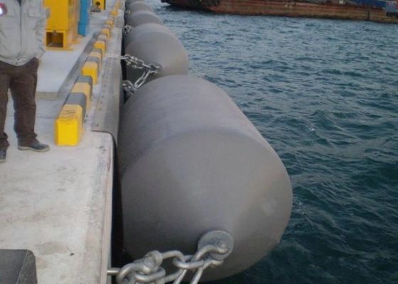 Kualitas Kapal Pelindung Boat Foam Boat Fenders, Marine Dock Fender Untuk Dock Atau Port pabrik