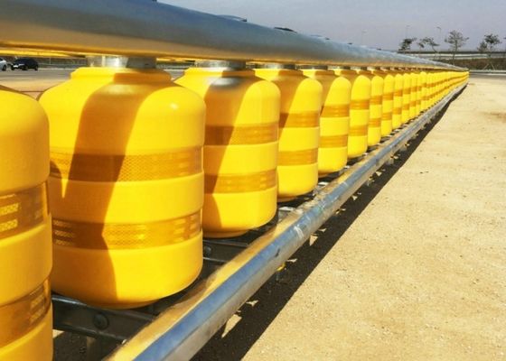 Kualitas Energi Menyerap Anti Shock Tinggi 510mm Highway Roller Barrier pabrik