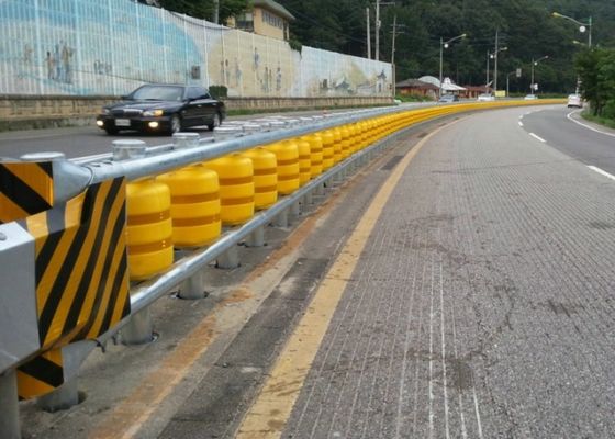 Kualitas Penghalang Rolling Penghalang Keamanan Kendaraan Untuk Median Strip pabrik