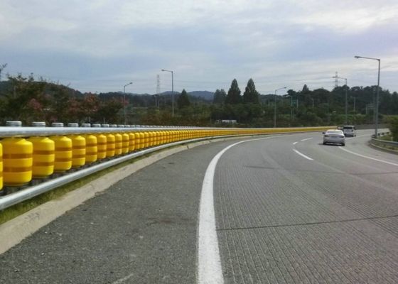 Kualitas Dilepas Eva Bahan Roller Crash Barrier, Median Strip Rolling Guard Barrier pabrik