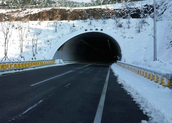 Kualitas Hot Sale BV Persetujuan Roller Barrier System / Safety Rolling Barrier / Jalan Raya Pagar Pembatas Buatan China pabrik