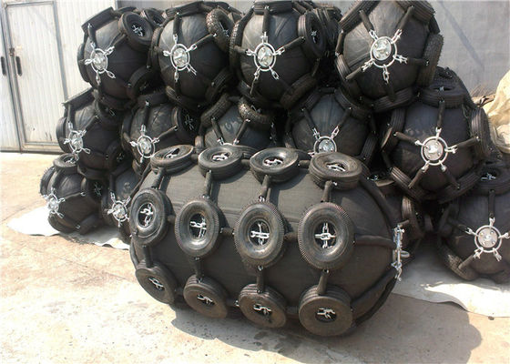 Kualitas Ketat Udara Karet Marine Boat Fender Daya Tahan Yang Baik Dengan ISO17357 pabrik