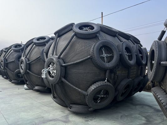 Kualitas 50 Kpa 80 Kpa Kapal Laut Docking Yokohama Pneumatic Fender pabrik