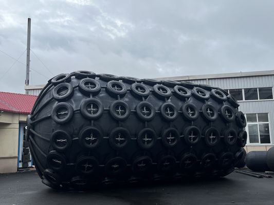 Kualitas Kehidupan Desain 8 sampai 15 Tahun Dock Floating Inflatable Fender High Durability Heavy Duty Floating Dock Protection for Boats pabrik