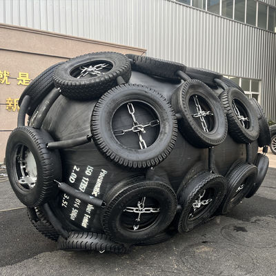 Kualitas ISO 17357 Certified Natural Rubber Pneumatic Fender with 50Kpa Working Pressure for Marine Safety Pabrik