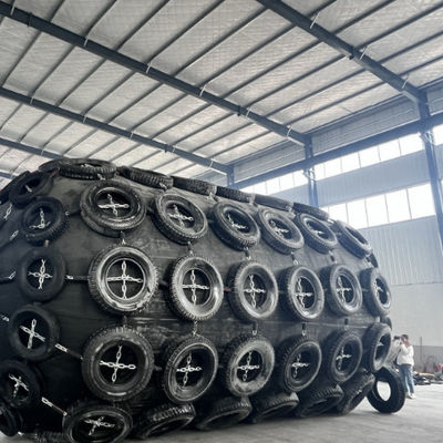 Kualitas Struktur Terapung Outlet Kapal Laut Pneumatic Fender ABS Sertifikat 0.5*1-4.5*12m pabrik