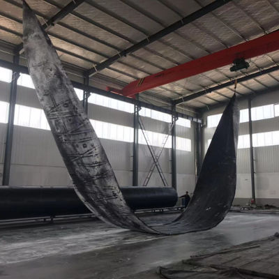 Kualitas Kantong Udara Karet Laut Ultra Tahan Lama Solusi Fleksibel Untuk Penanganan Kapal Beban Berat pabrik