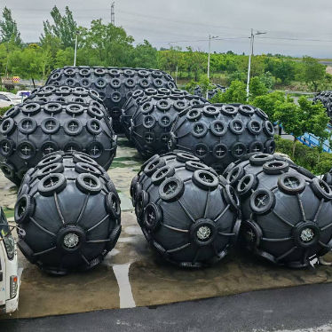 Kualitas Henger Pneumatic Rubber Fenders: Aman, awet & Efisien dalam Semua Skenario pabrik