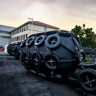 Kualitas Pelindung Fender Karet Pneumatik ISO17357 untuk Perlindungan Tabrakan Maritim pabrik