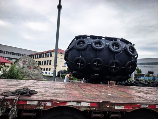 Kualitas Pelindung Fender Karet Laut yang Sangat Tahan Lama dari Sesuai dengan Standar Teknis ISO 17357 2014 dan Asli pabrik