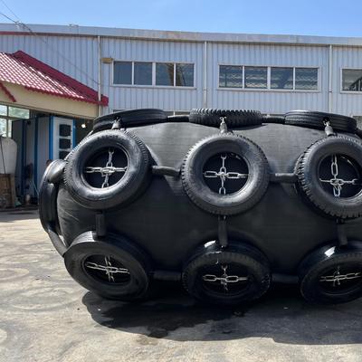 Kualitas EVA Polythene Cylindrical Marine Mooring Buoy Dengan Warna Disesuaikan Pabrik