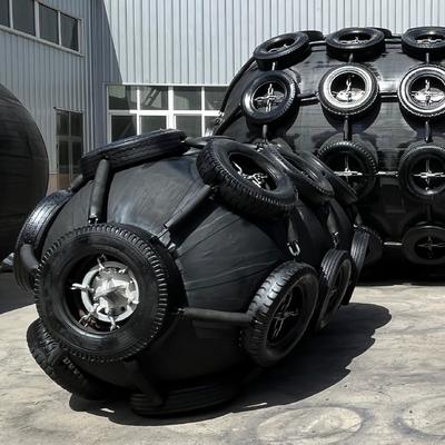 Kualitas ISO17357 Ship to Dock Marice Equipment Pneumatic Rubber Fender pabrik