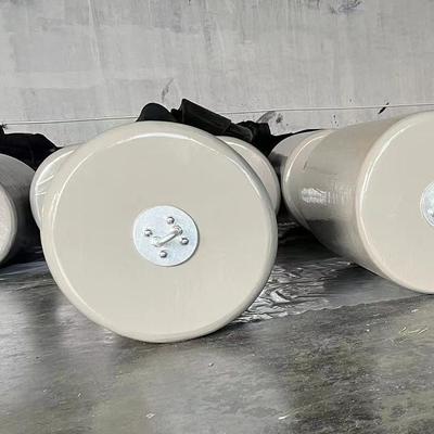 Kualitas CCS/BV Certified Heavy-Duty Foam Filled Fender | MOQ 1 Piece, Durable for Marine Berthing pabrik