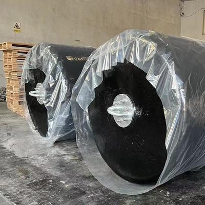 Kualitas ISO17357 Certified EVA Foam Filled Marine Fender with Customizable Length for Anti Collision Protection Pabrik