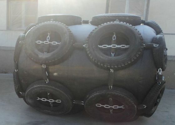 Kualitas Ukuran Disesuaikan Polyform Boat Fender Fender Anti-Gesekan Apung Laut Mengambang pabrik