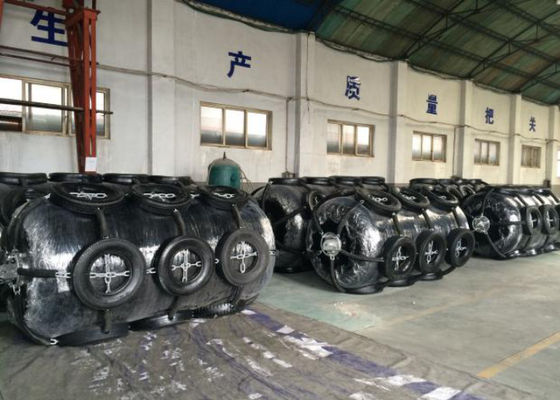 Kualitas Foam Filled Marine Donut Fender Dengan Kinerja Anti Tabrakan Yang Baik Pemasangan Mudah pabrik