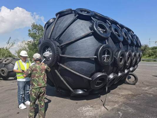 Kualitas EVA PE Material Marine Mooring Buoy Single - Floater Dengan Ketahanan Korosi Yang Baik Pabrik