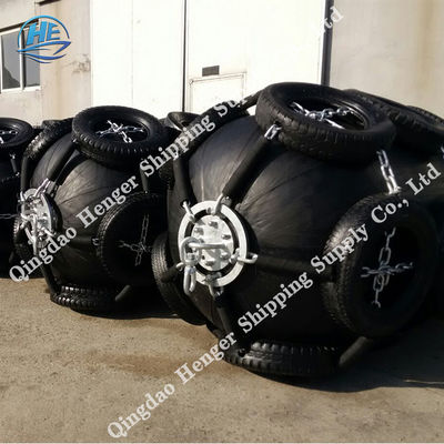Kualitas Baik Udara Ketat Gelap Fender Laut Pneumatik Untuk Kapal Kontainer CCS pabrik