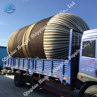 Kualitas 50KPa / 80Kpa ISO 17357 Marine Rubber Fender Yokohama Ship Buoy Fender pabrik