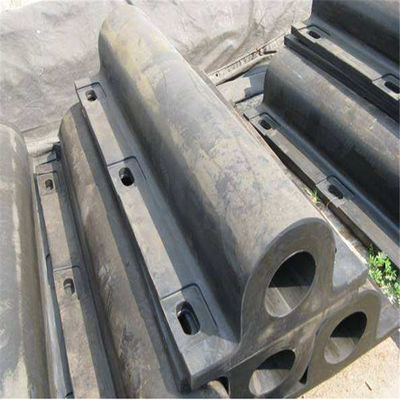 Kualitas H200 * L800 Fender Karet Laut D Jenis Fender Untuk Kapal 2 Tahun Garansi pabrik
