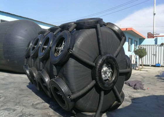 Kualitas Low Maintenance Required UV Resistant And Corrosion Resistant Foam Filled Fender with High Energy Absorption Capacity for Marine Floating Fender Pabrik