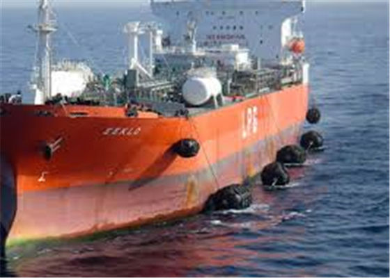 Kualitas 50kPa dan 80kPa Boat Rubber Fender Melindungi Kapal pabrik