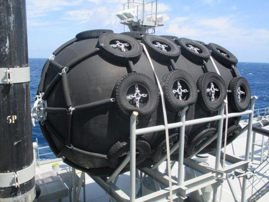 Kualitas 50KPA/80KPA Marine Rubber Fender ISO Yokohama Fender pabrik