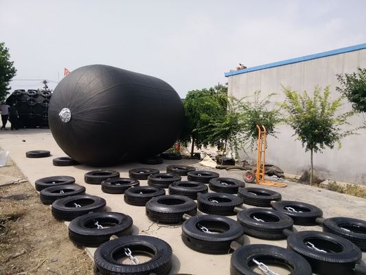 Kualitas Cina Pabrik Langsung Disediakan Tekanan Tinggi 50kpa 80kpa Pneumatic Rubber Fender pabrik