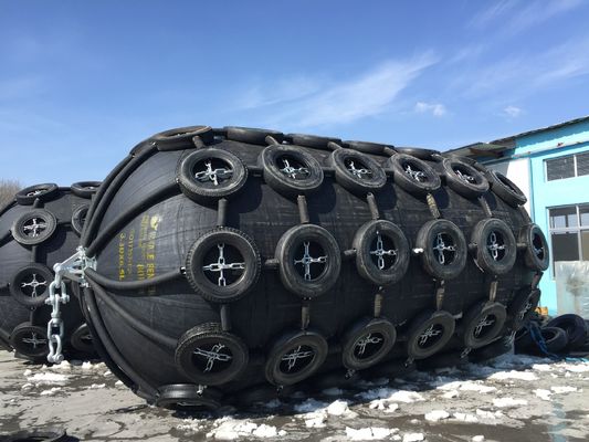 Kualitas 50kpa 80kpa Yokohama Dock Rubber Fender Floating Pneumatic Ribbed Fender pabrik