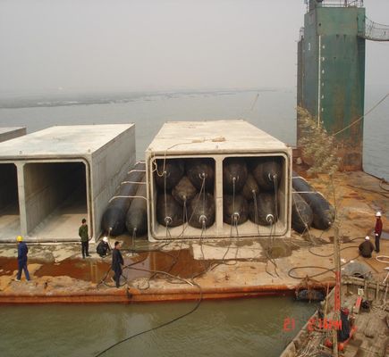 Kualitas Marine Heavy Lifting Airbag Dry Dock Meluncurkan Lifting Ship Dan Marine Airbag pabrik