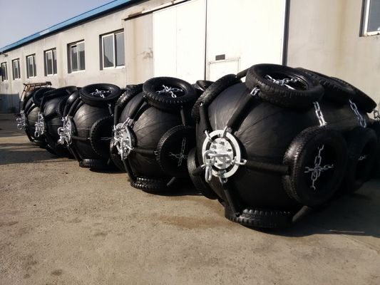 Kualitas Offshore Platform Boat Rubber Fender Marine Yokohama Floating Fender pabrik