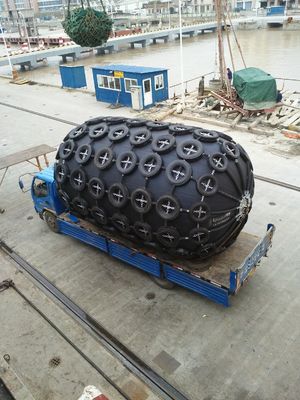 Kualitas Jenis Bersih Pneumatic Rubber D Fender Rubber Marine STD STS pabrik
