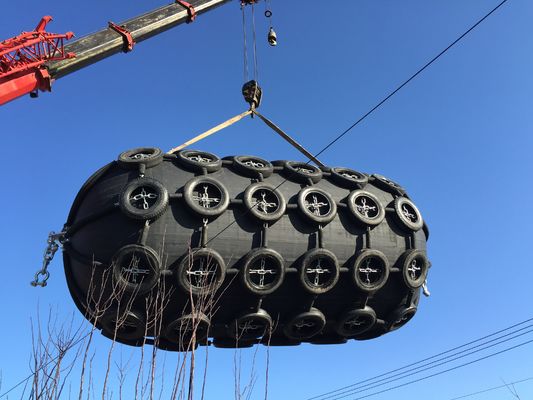 Kualitas Ribbed Yokohama Marine Rubber Fender Marine Dock Corner Bumper pabrik